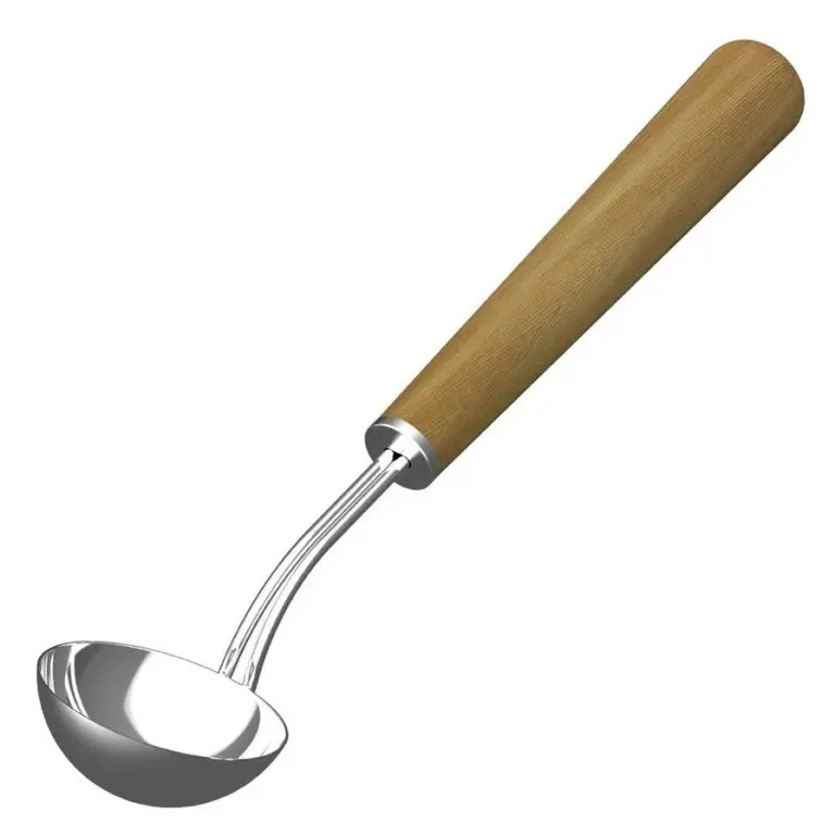 Stainless Steel Sauna Scoop with Cedar Handle – 4 fl oz (D 3.3") | Sauna Shop