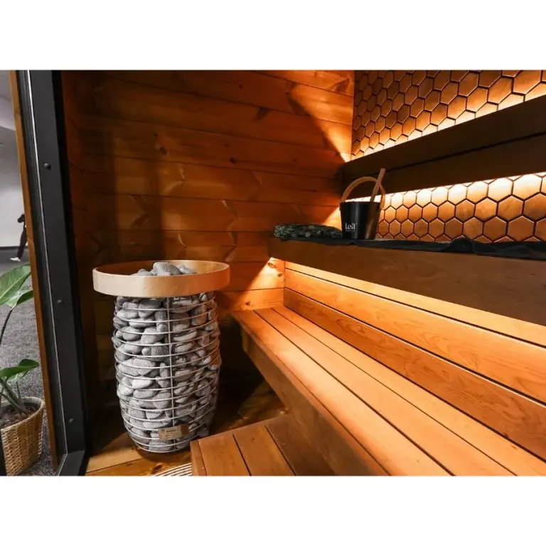 Viva 210 Outdoor Sauna 4-Person | Leil Saunas