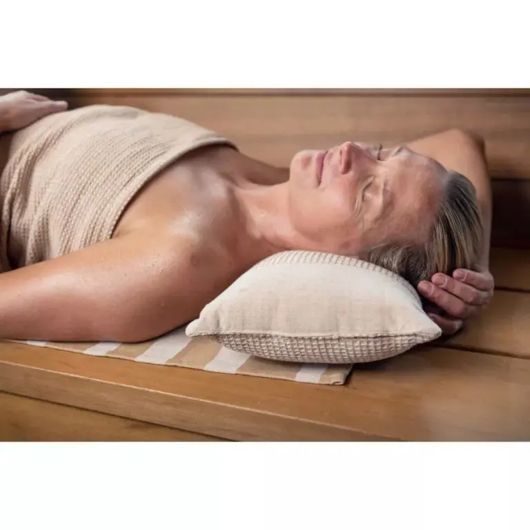 Kenno Sauna Pillow – Beige (19.7" x 8.7") | Rento
