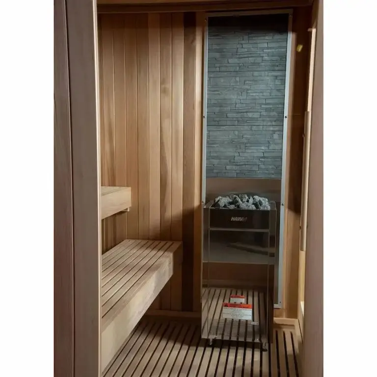 Almost Heaven Cascade 6-Person Sauna
